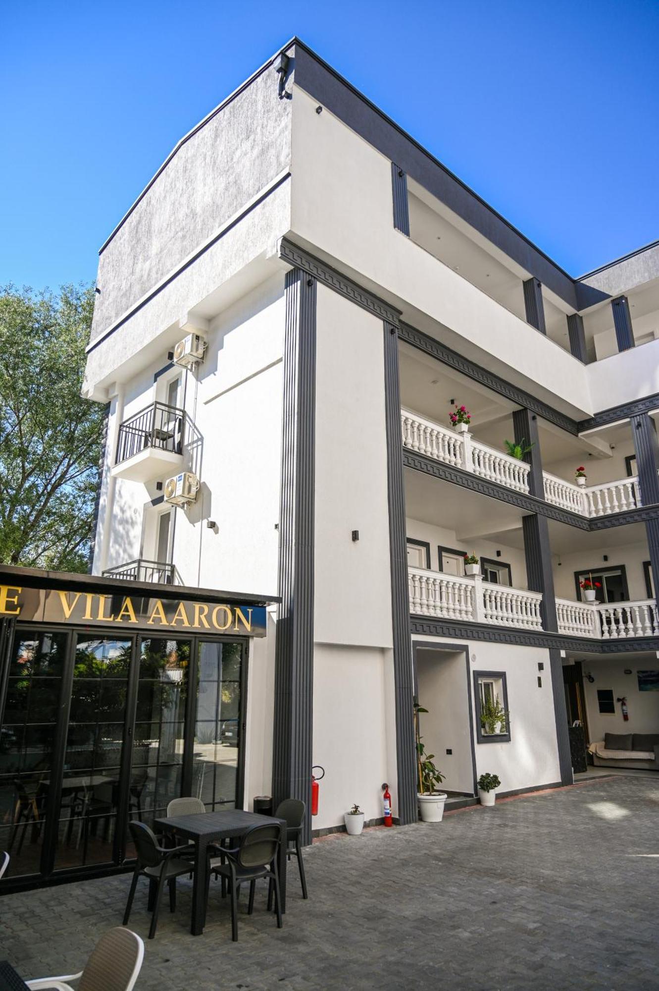 Vila Aaron Дуррес Экстерьер фото