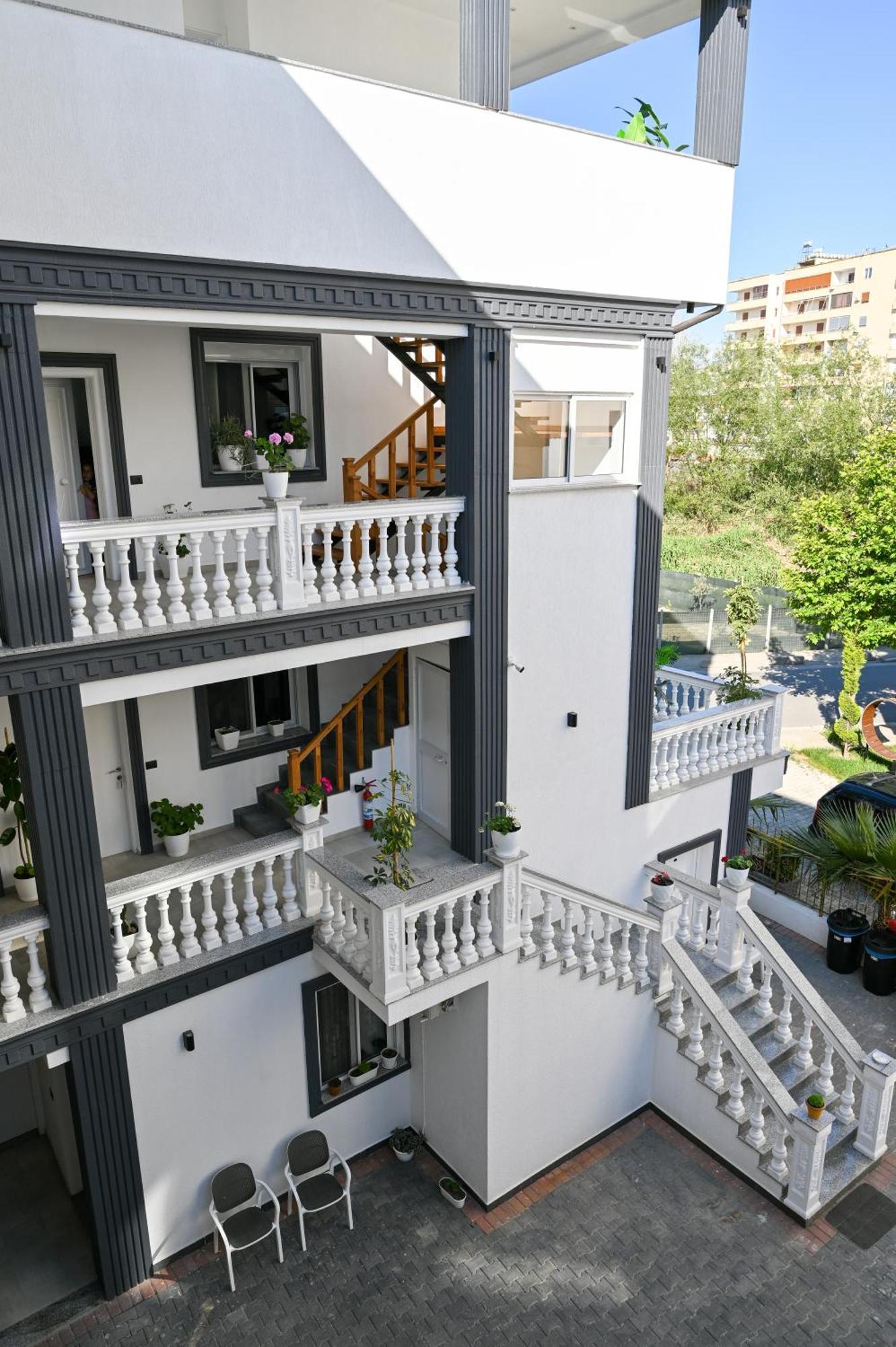 Vila Aaron Дуррес Экстерьер фото